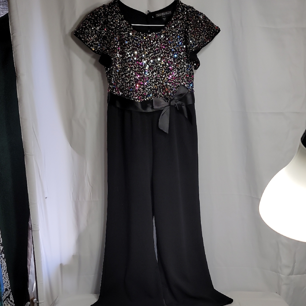Three Hearts Black Sequin Cocktail Dress